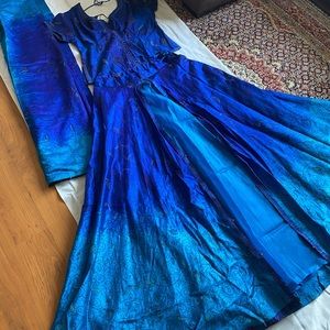 Beautiful silk navy and turquoise lehnga choli. Never been worn